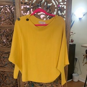 Golden Yellow Sweater by Philosophy Size Small